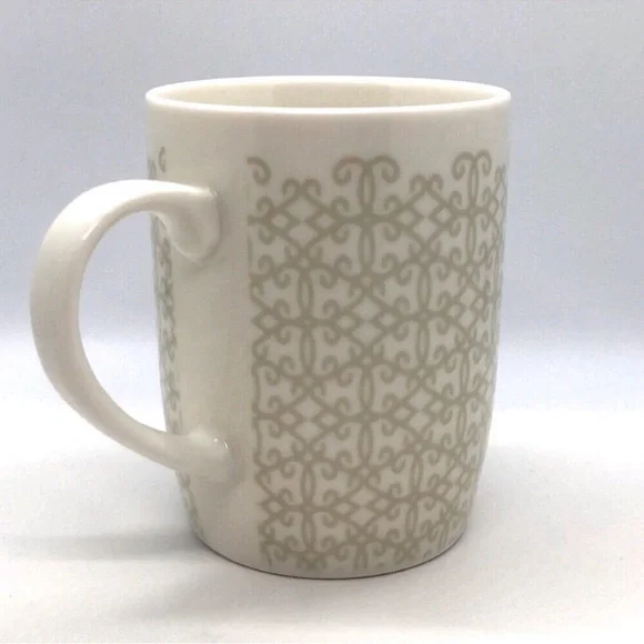 Starbucks Patterned Mug - Picture 3 of 4